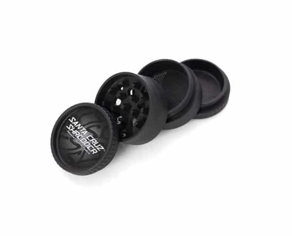 Santa Cruz Shredder – Konopná čtyřdílná drtička