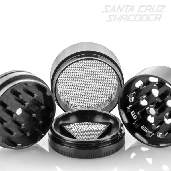 Santa Cruz Shredder – Hanf-Grinder 4-teilig