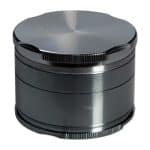 „New Edge“ 4-teiliger Aluminium-Grinder für trockene Kräuter