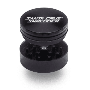 Santa Cruz Shredder – 2-osainen rouhin – grinder kuivayrtille
