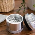 Marijuana Grinder Lowres